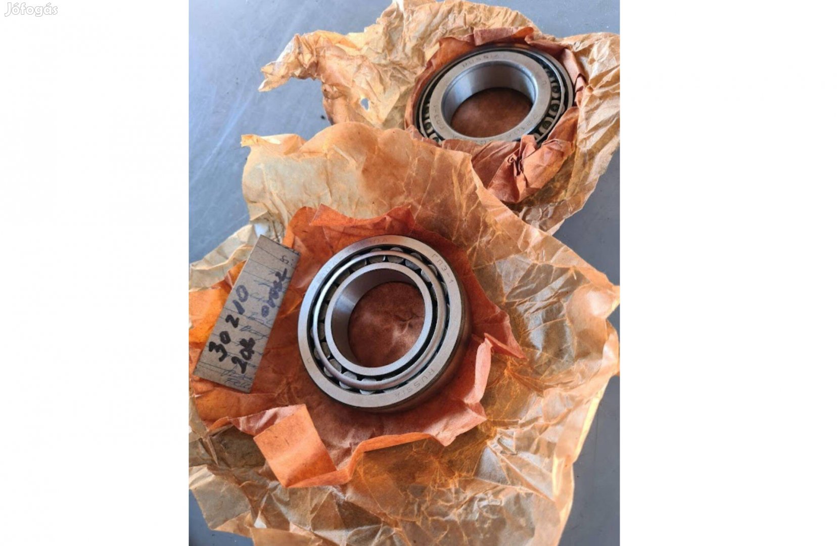 Csapágy 30210