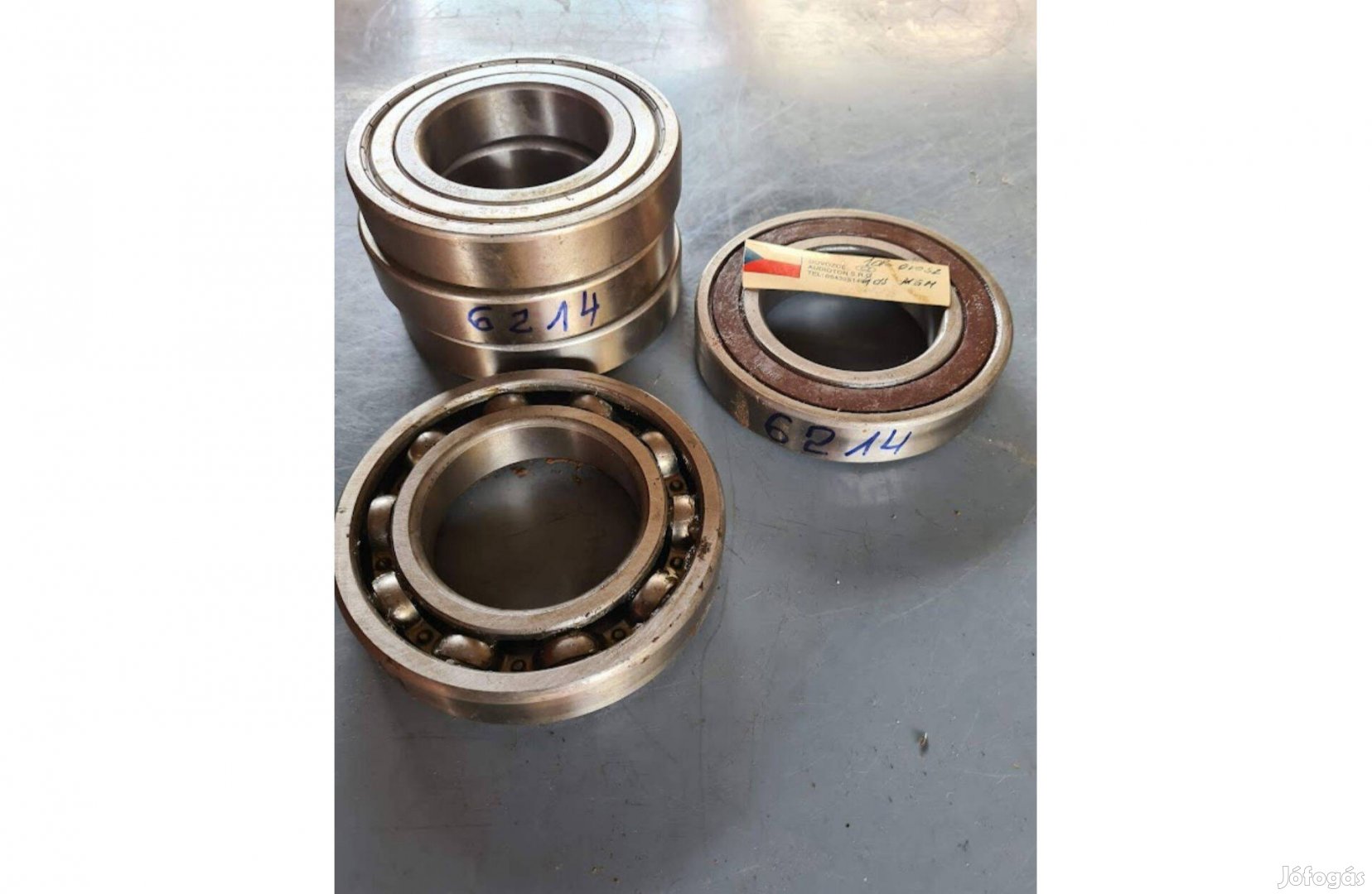 Csapágy 6214