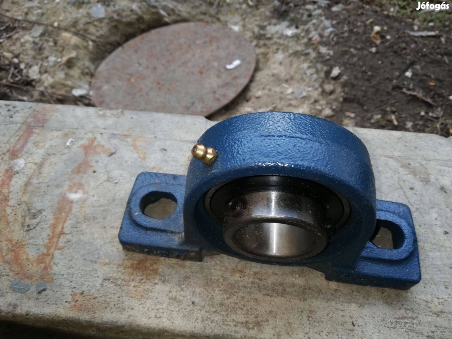 Csapágyház 40-es furat új csapágy ház csapággyal csapágy ház