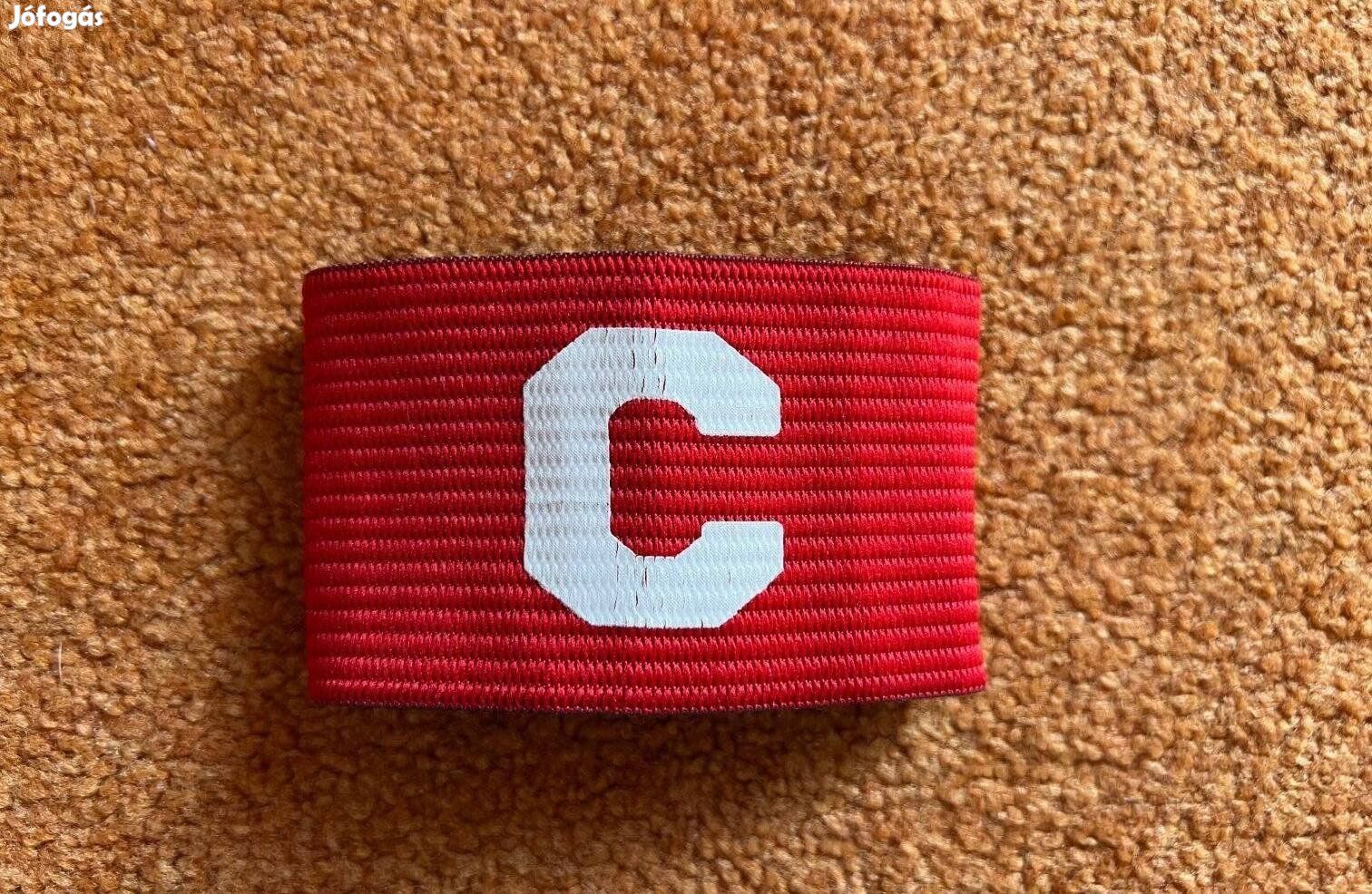 Csapatkapitány karszalag tépőzárral gyerek méret vadonat új