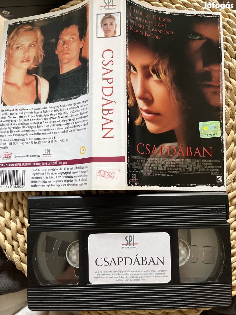 Csapdában vhs. 