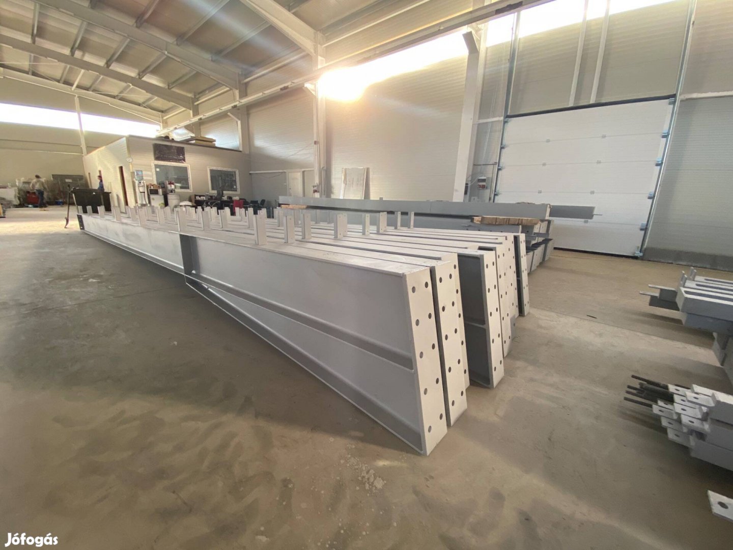 Csarnokváz Eladó: 8x18x3 m Stabil, Gyorsan Átvehető!