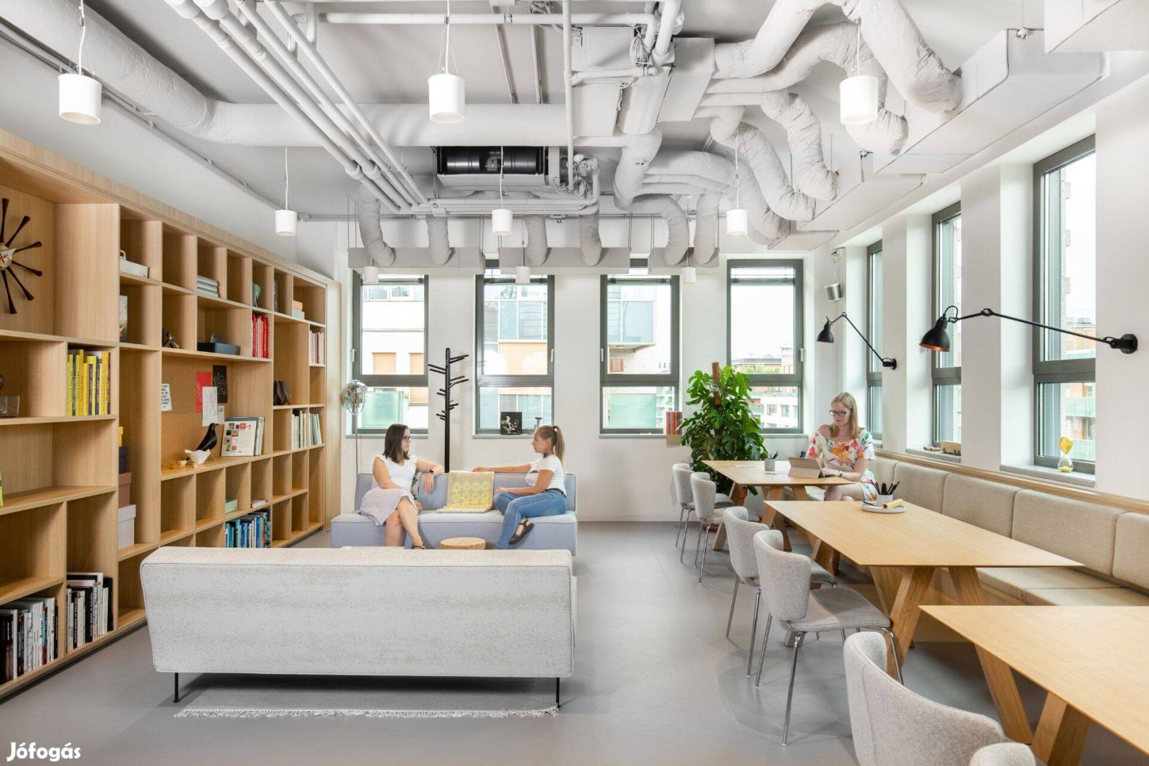 Csatlakozz Spaces Corvin Towers virágzó üzleti közösségéhez!