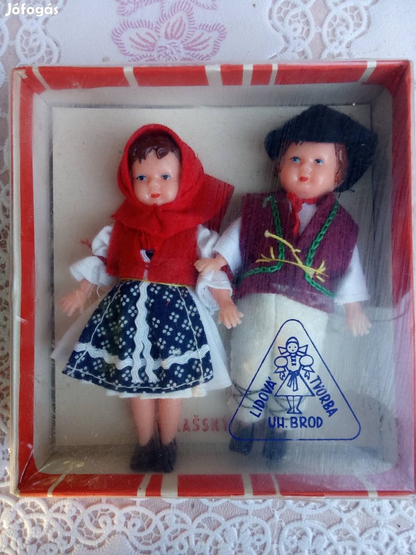 Csehszlovák népi ruhás babák,.bazáráru 1971
