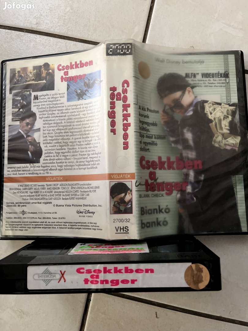 Csekkben a tenger vhs 