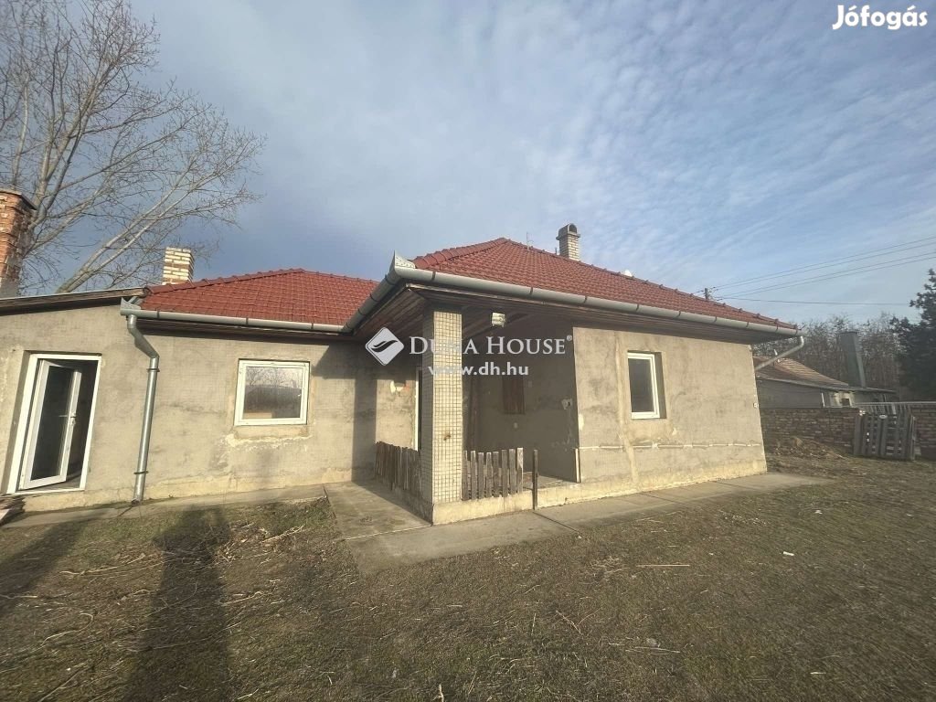 Csemői eladó 75 nm-es ház