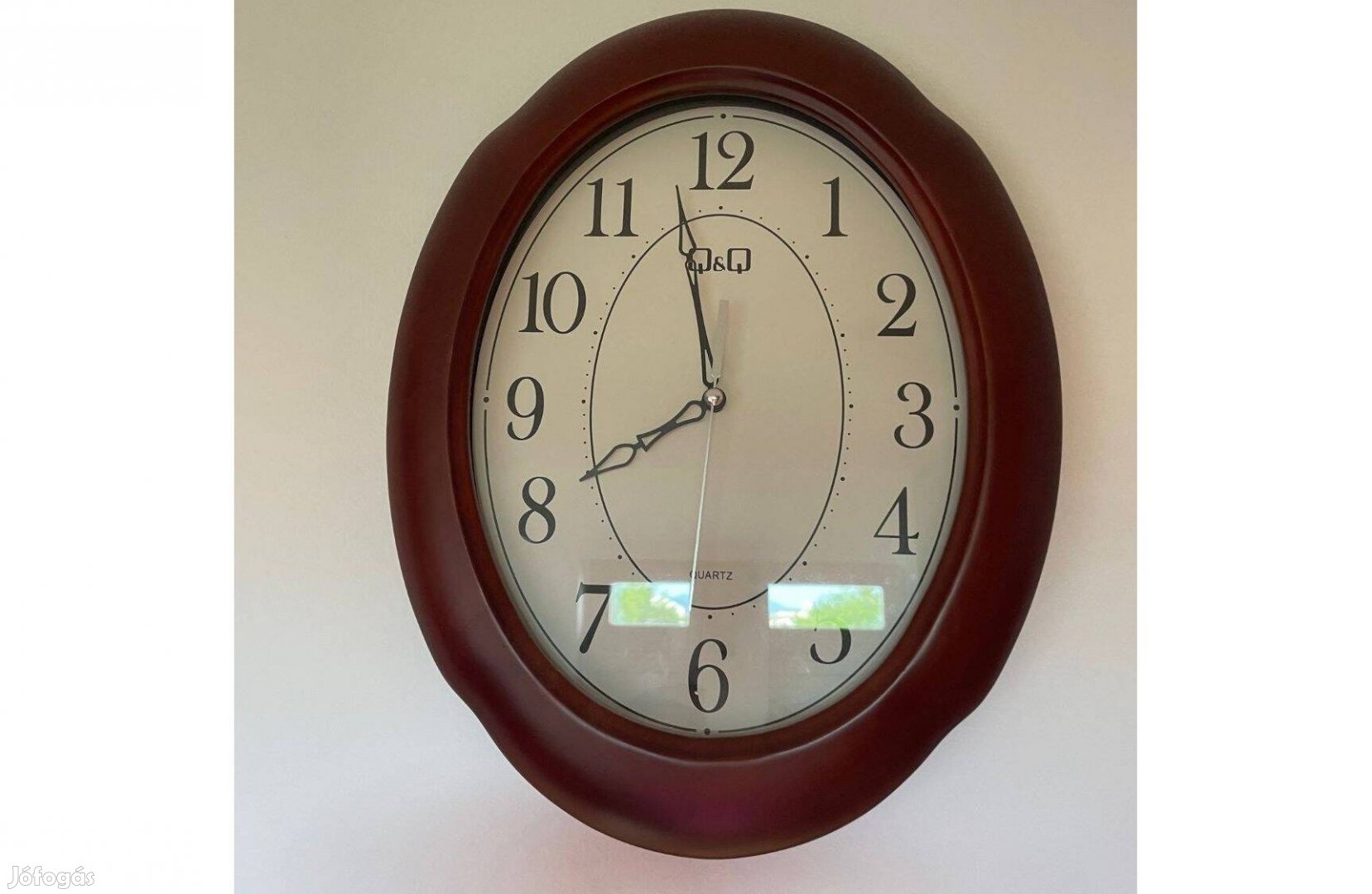 Csendes működésű quartz falióra