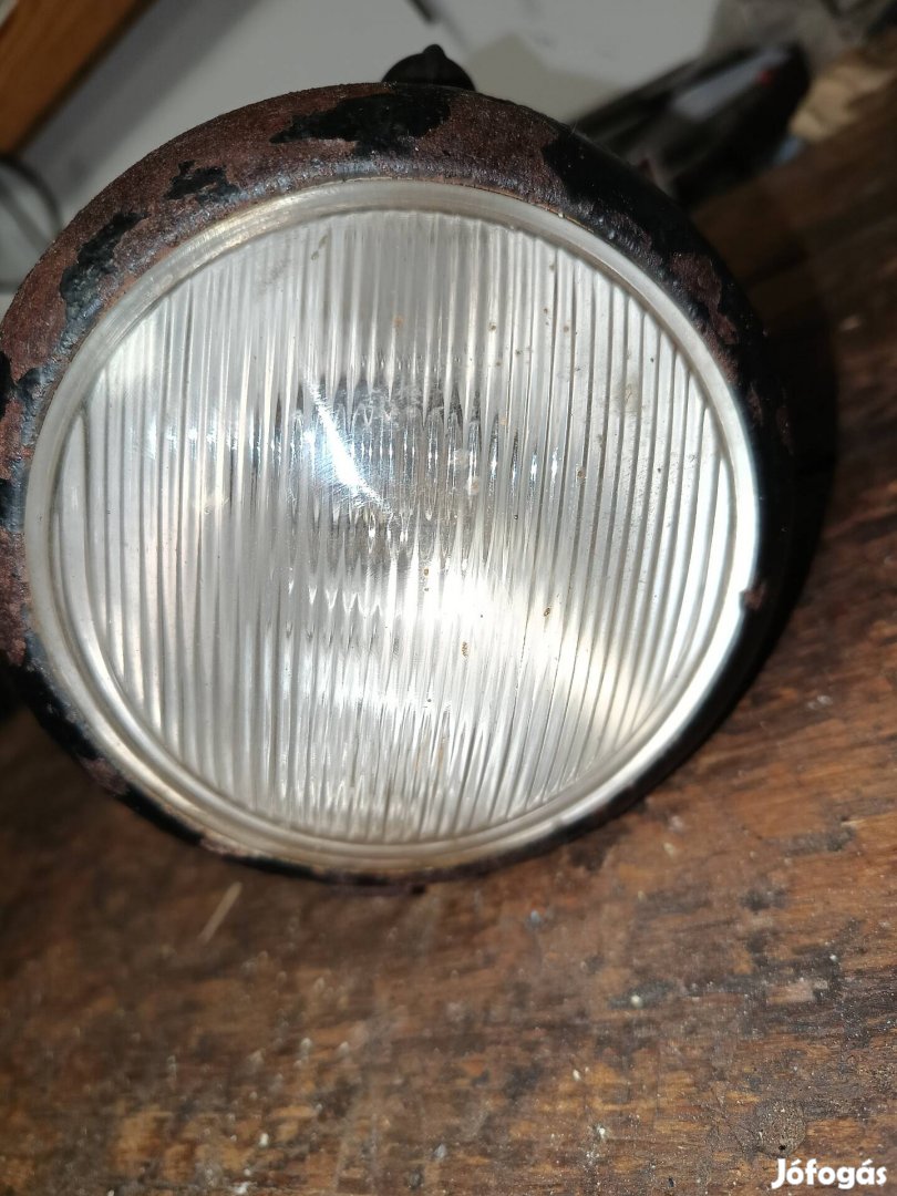 Csepel 100-125 kis lámpa
