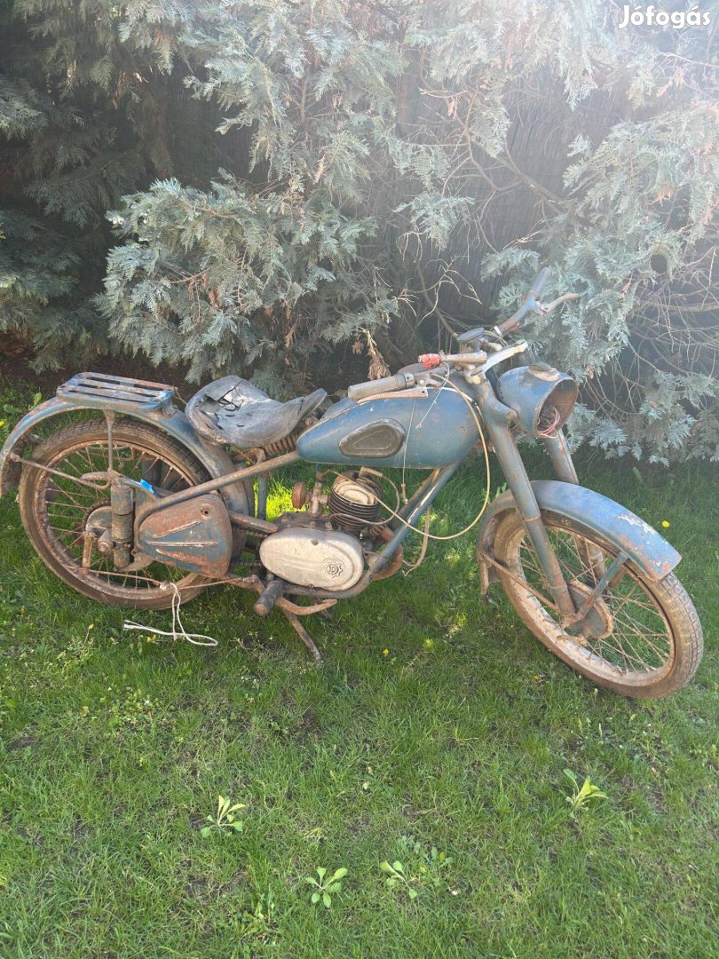 Csepel 125 fellelt váz alkatrészek
