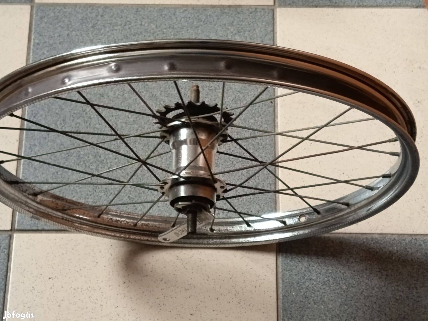 Csepel Camping 20 -as, hátsó kontrás kerék Super Granat