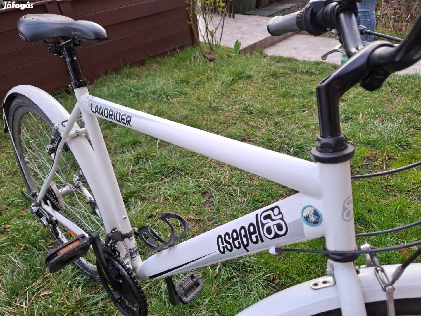Csepel Landrider, defektmentes gumik, zselés sport ülés