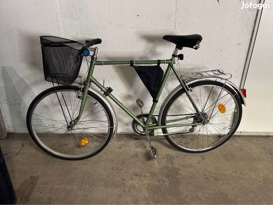 Csepel ferfi 26 os verseny / tura valtos bicikli