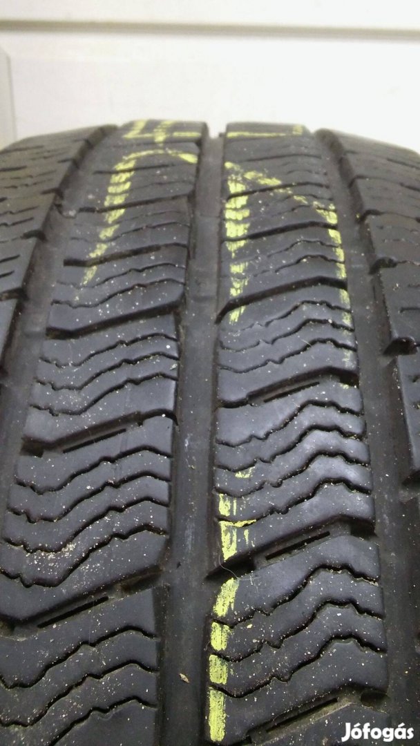 Csere érdekel! 2db 215/65 R16 C Teherautó gumi DOT 0822 (2022) 7mm 2db
