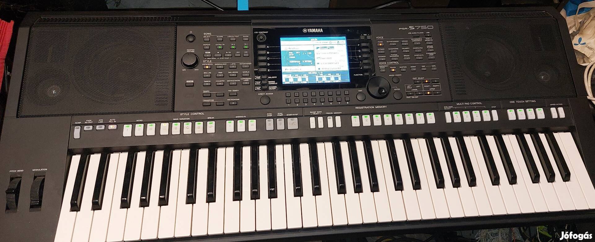 Csere yamaha psr s750