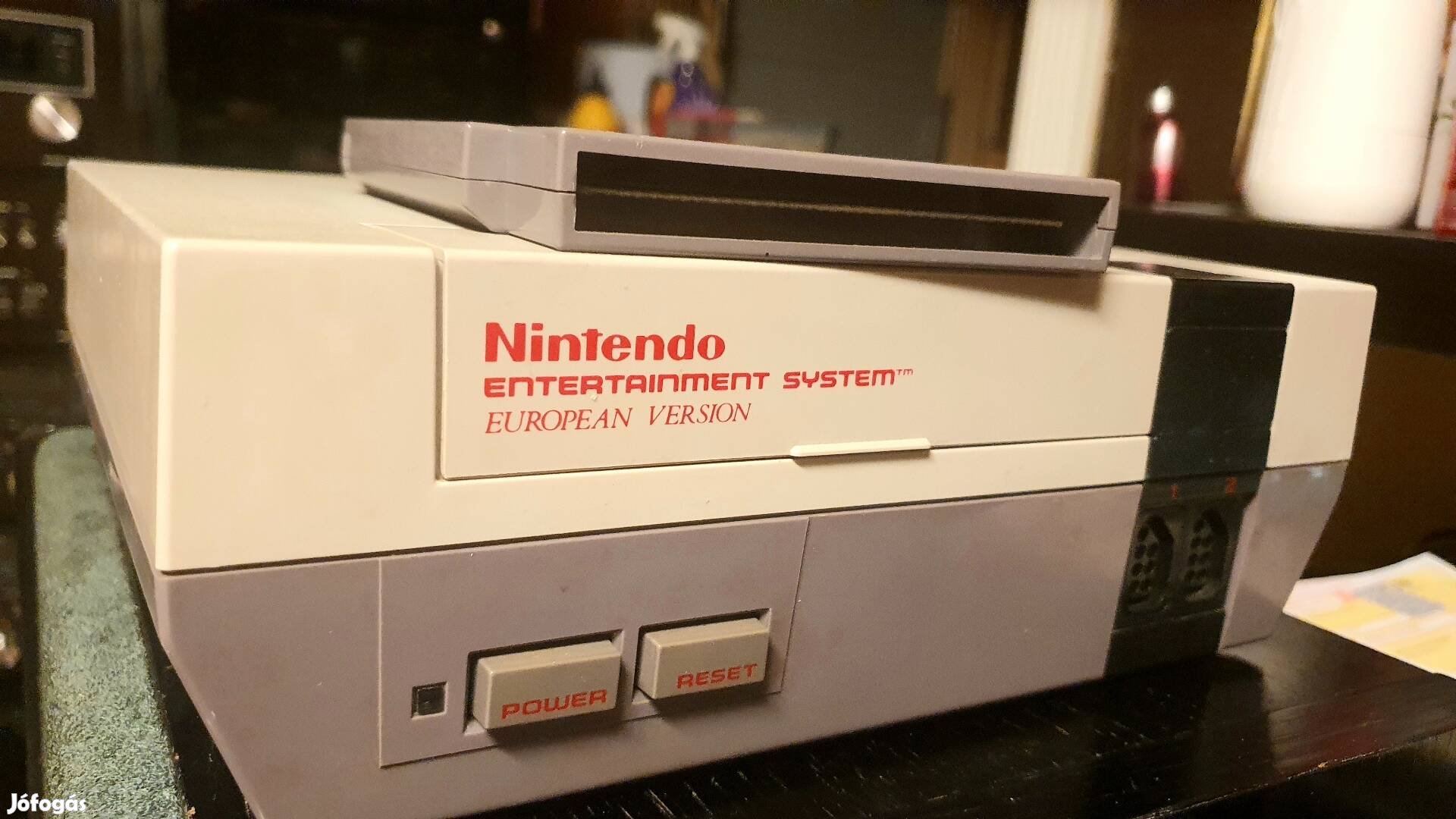 CserélhetőNintendo játék konzol1db Super Mario játék
