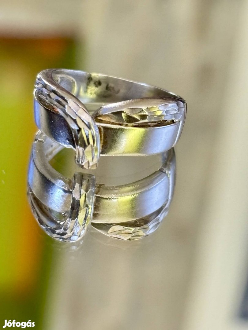 Csillogó-különleges ezüst gyűrű