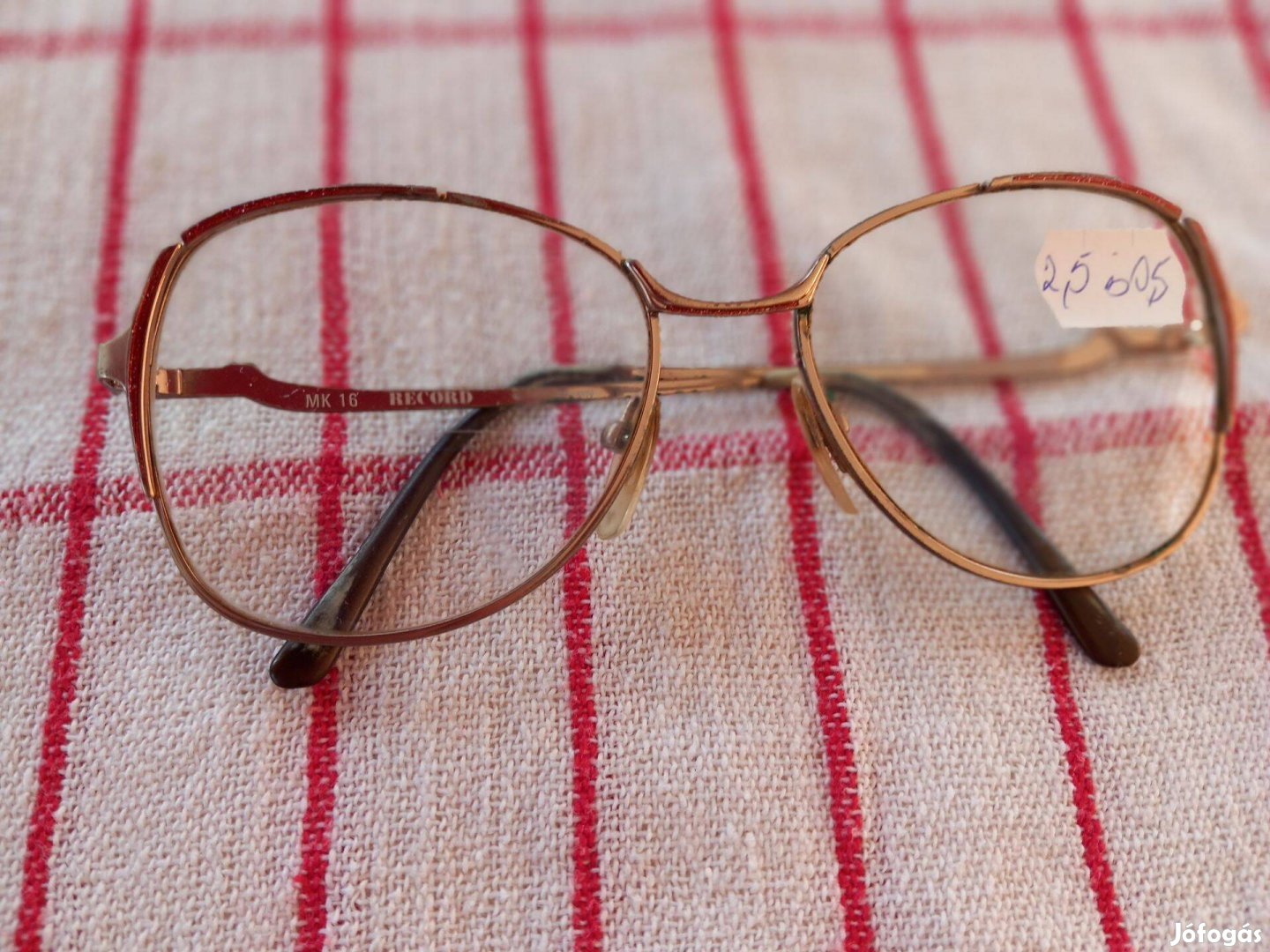 Csináltatott új bifokális női szemüveg Polisz Record kerettel