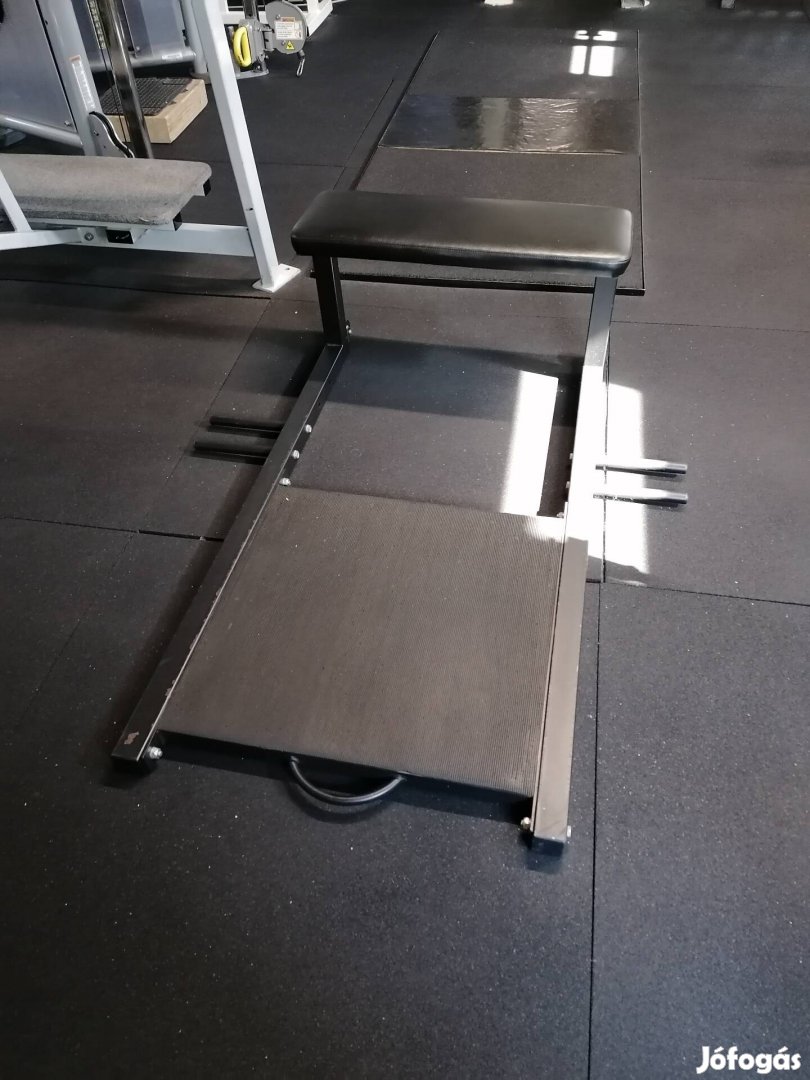 Csípőkiemelő, farizom feszítő hip Thrust pad szép állapotban eladó!