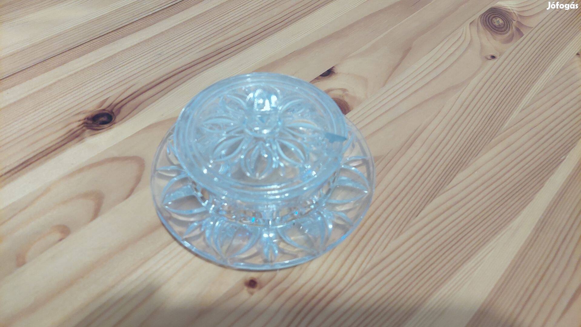 Csiszolt üveg, fedeles, lekvártartó