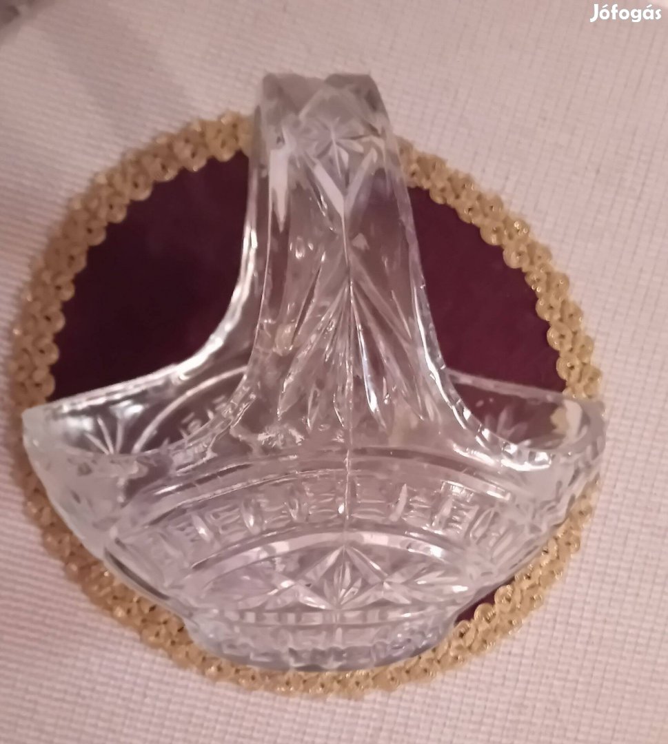 Csiszolt üvegkosár hibátlan állapotban szinte Ajándék árban