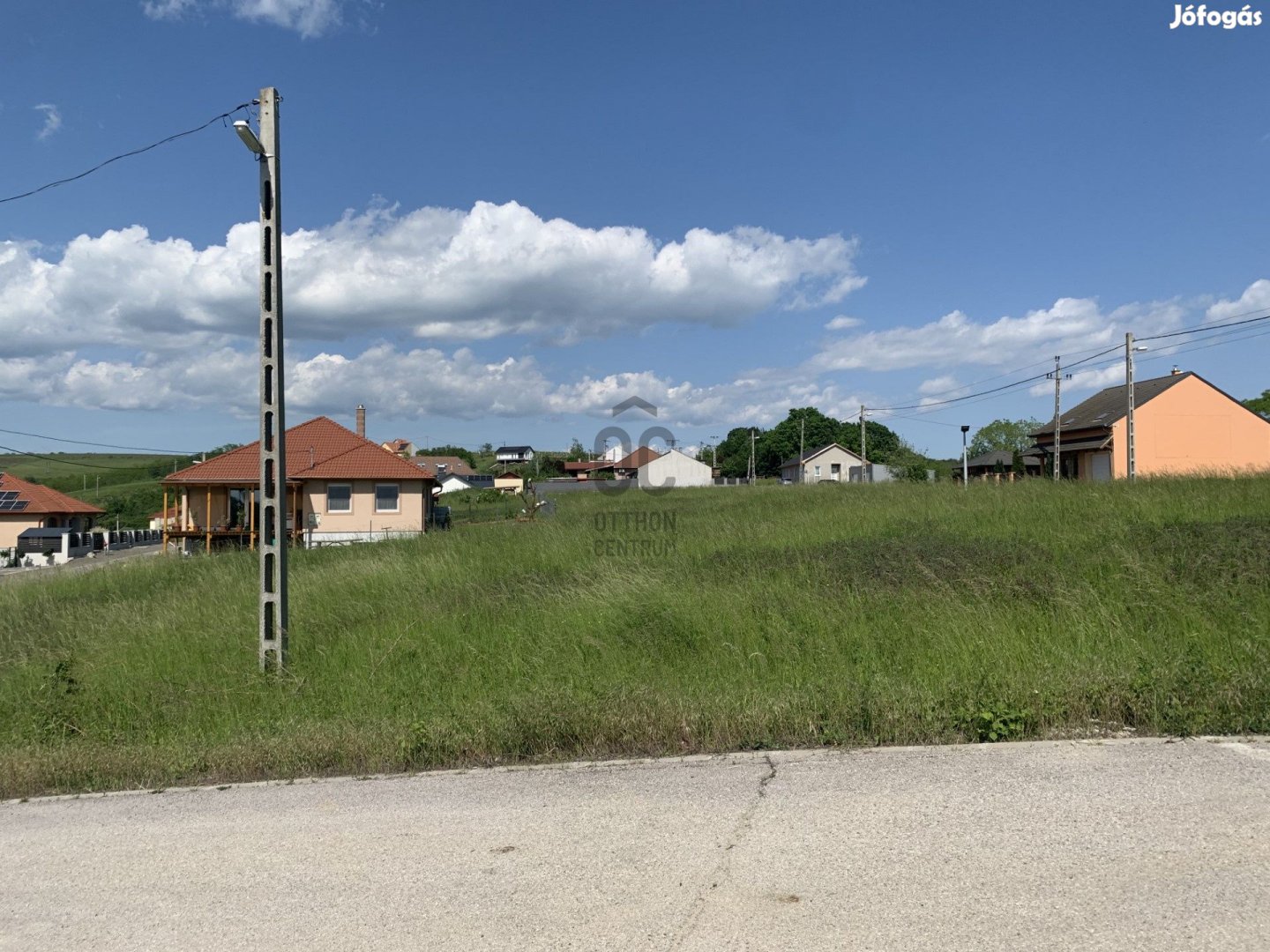 Csodás panorámájú telkek eladók Egerszalókon a Kristálydomb lakóparkba