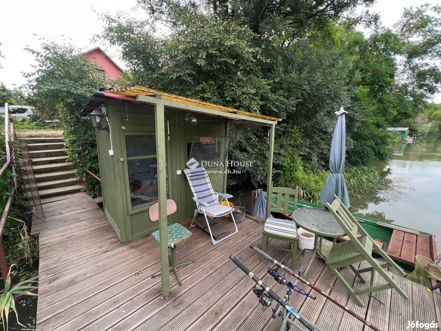 Csodás vízparti ingatlan, a természet harmóniájával és