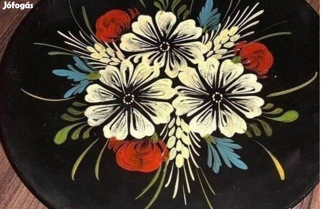 Csodaszép kerámia tányér