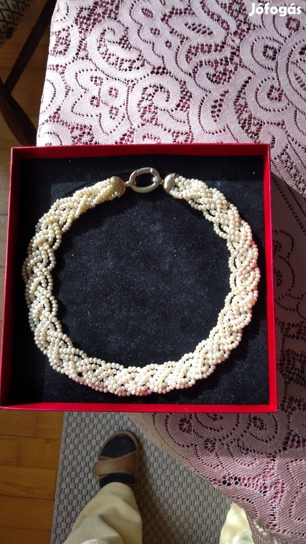 Csodaszép tenyésztett gyönygy fonott nyaklánc