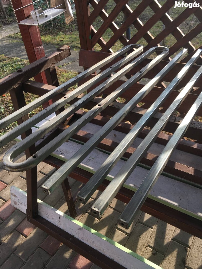 Csomagtartó autóra