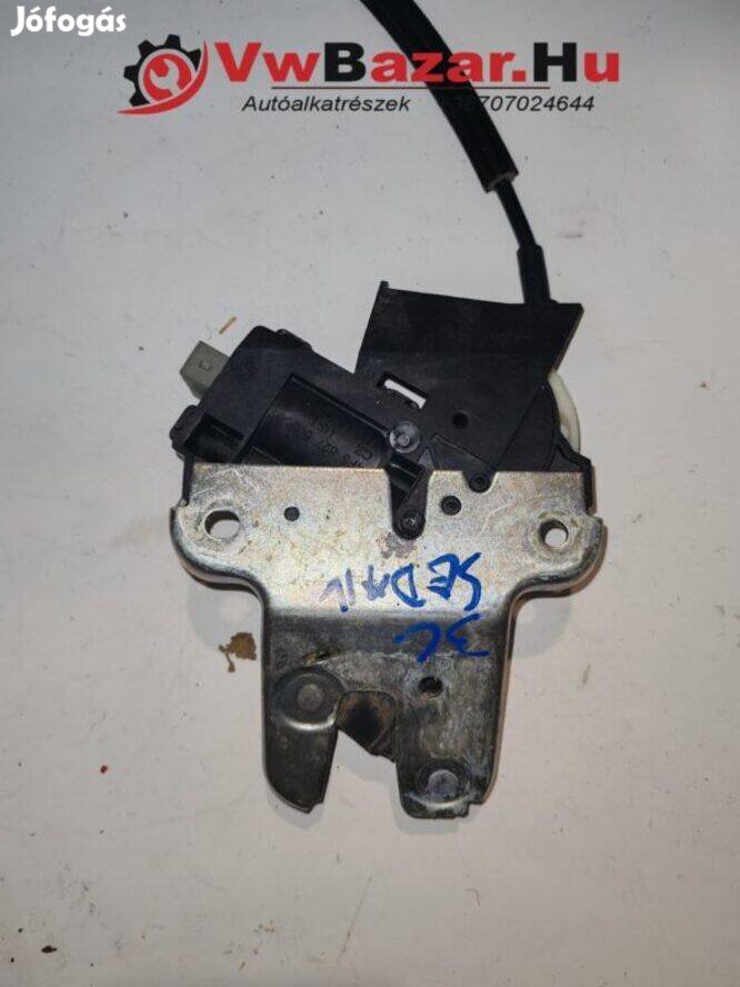 Csomagtérajtó zárszerkezet VW Passat 3C B6 Sedan 4f5827505d