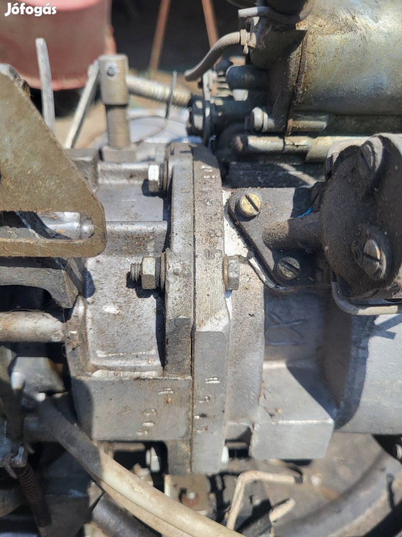 Csónakmotor blokk