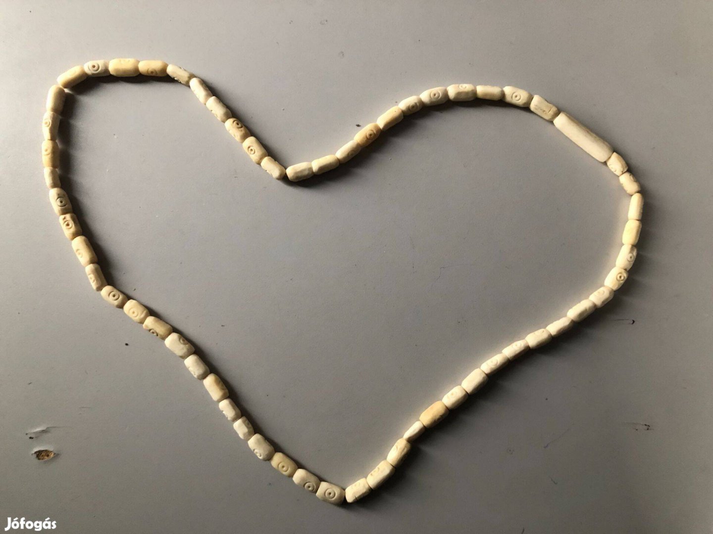 Csont nyaklánc eladó