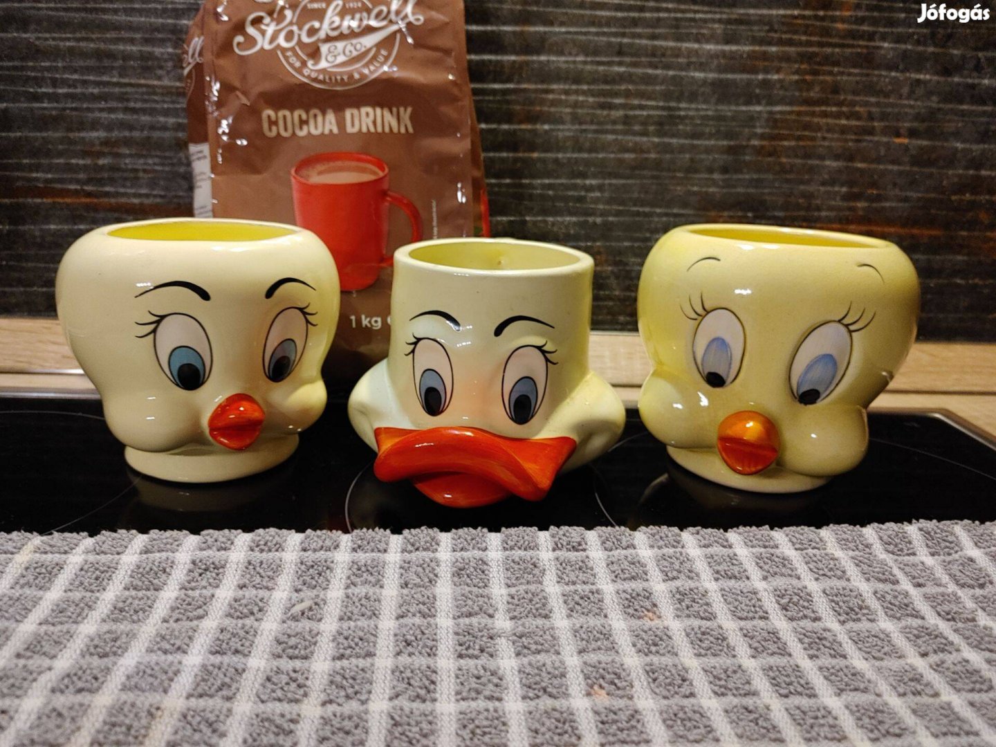 Csőrikés bögrék 3400Ft/db Tweety bird bolondos dallamok