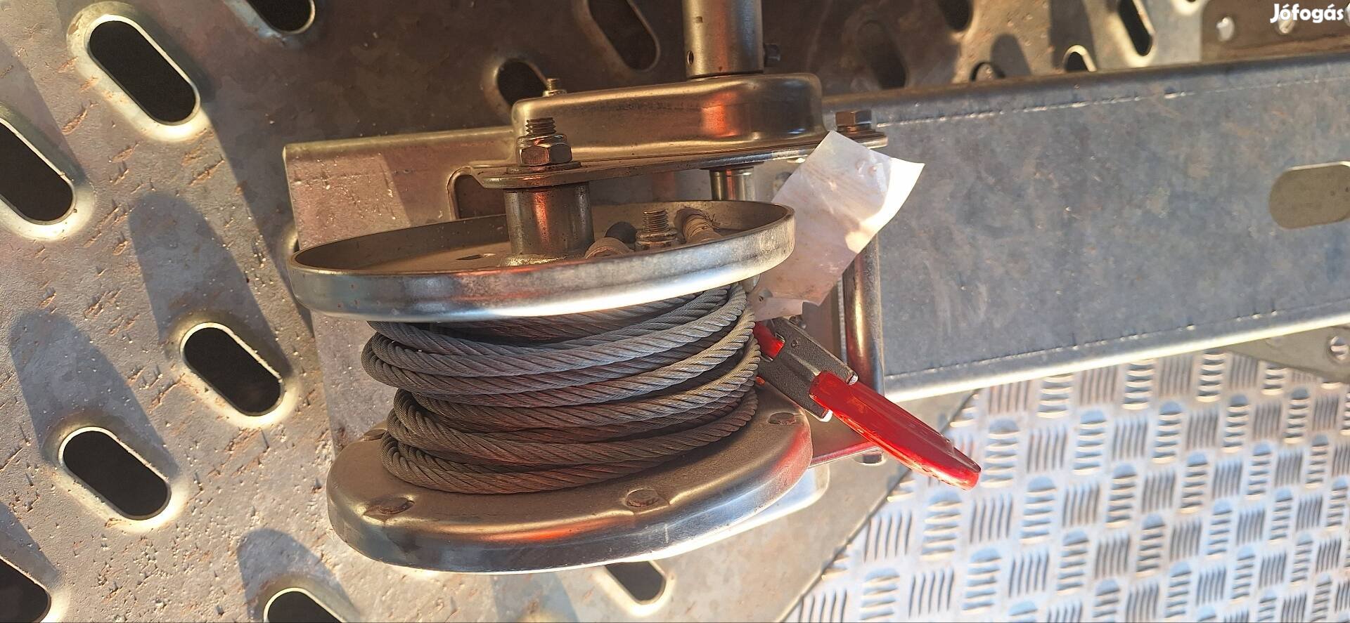 Csörlő autómentő,trailer