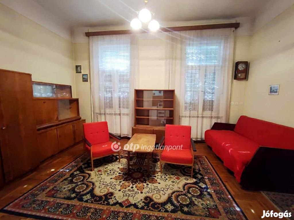 Csornai 70 nm-es ház eladó