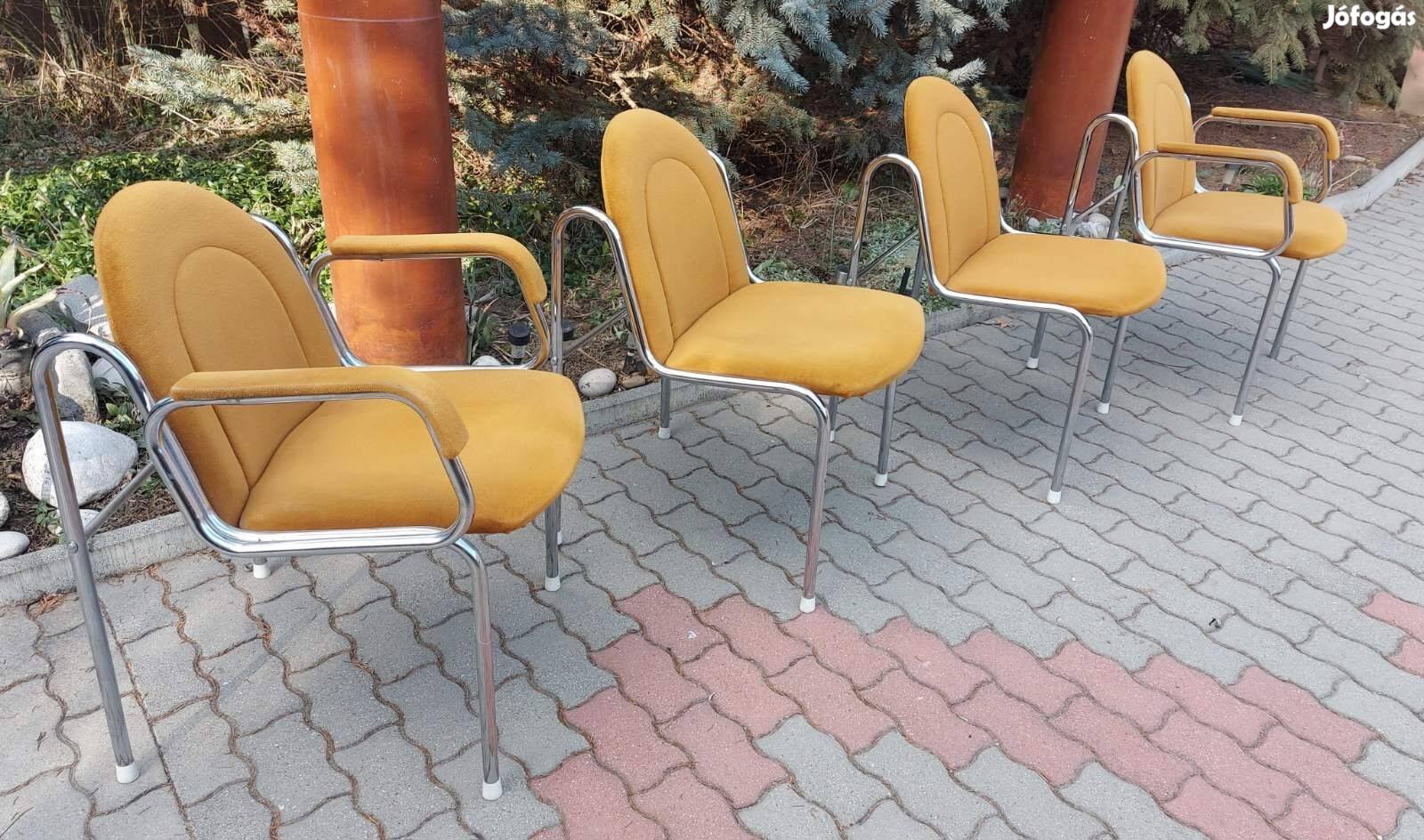 Csővázas Retro Karmen "Dodó" székek a 70-es évekből