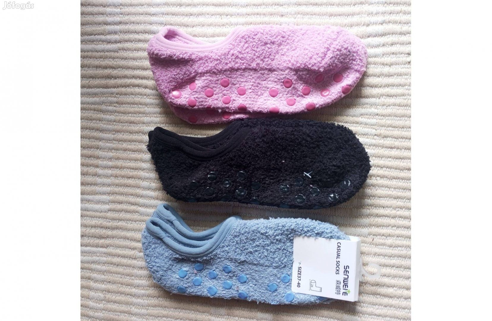 Csuszásgátló talpu zokni csomag 37-40