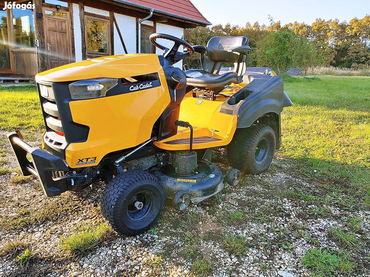 Cub Cadet XT3 QR106, 170 üzemóra