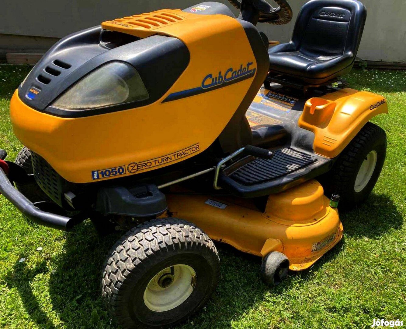 Cub Cadet i1050 US 26 Lóerös Zero turn fűnyíró traktor