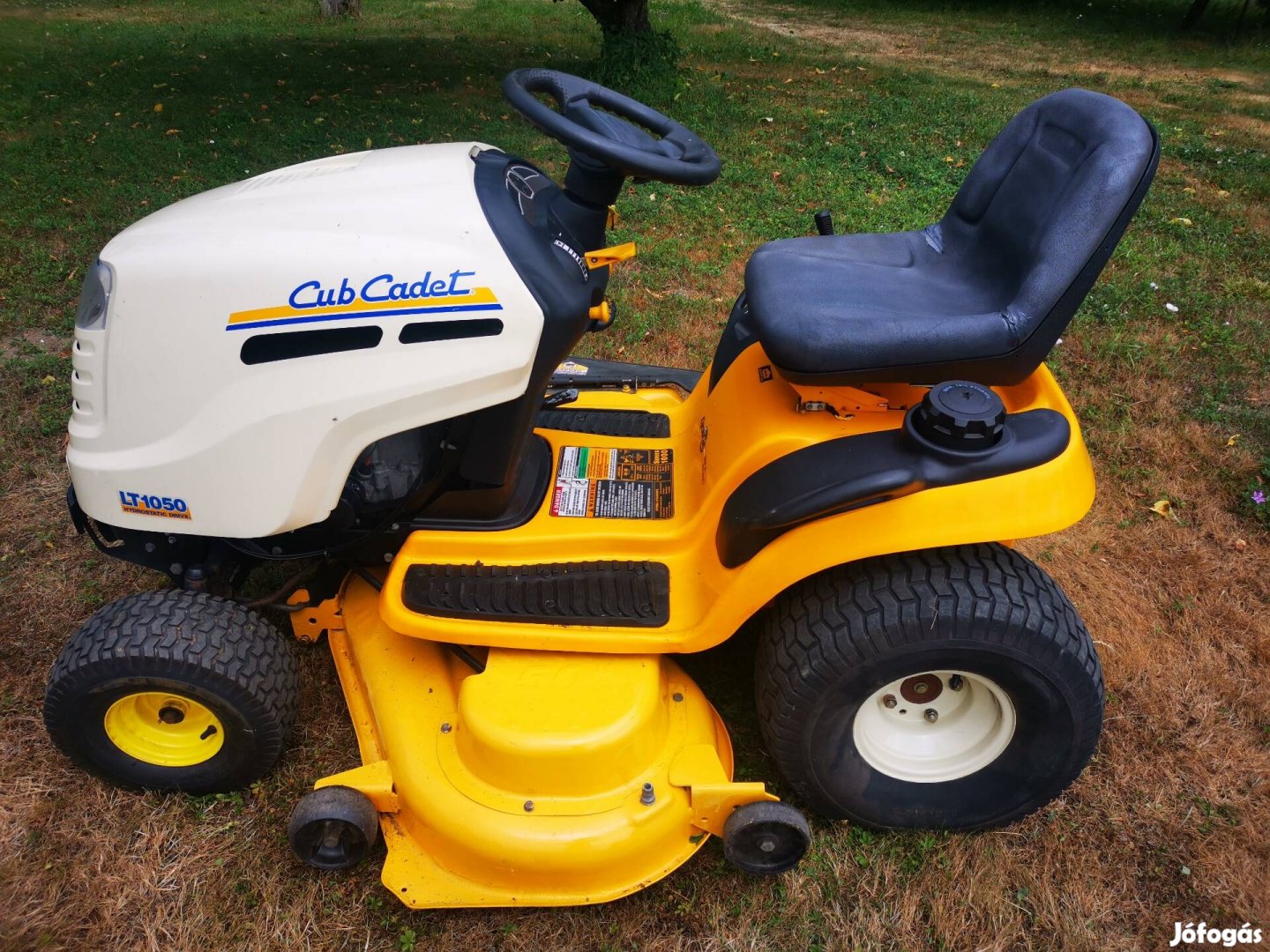 Cub cadet kettő hengeres funyirotraktor