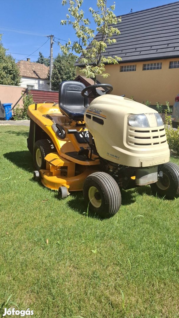 Cubcadet fűnyíró traktor