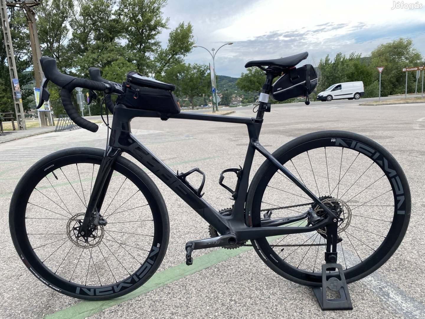 Cube Agree C:SLT Carbon kerékpár eladó