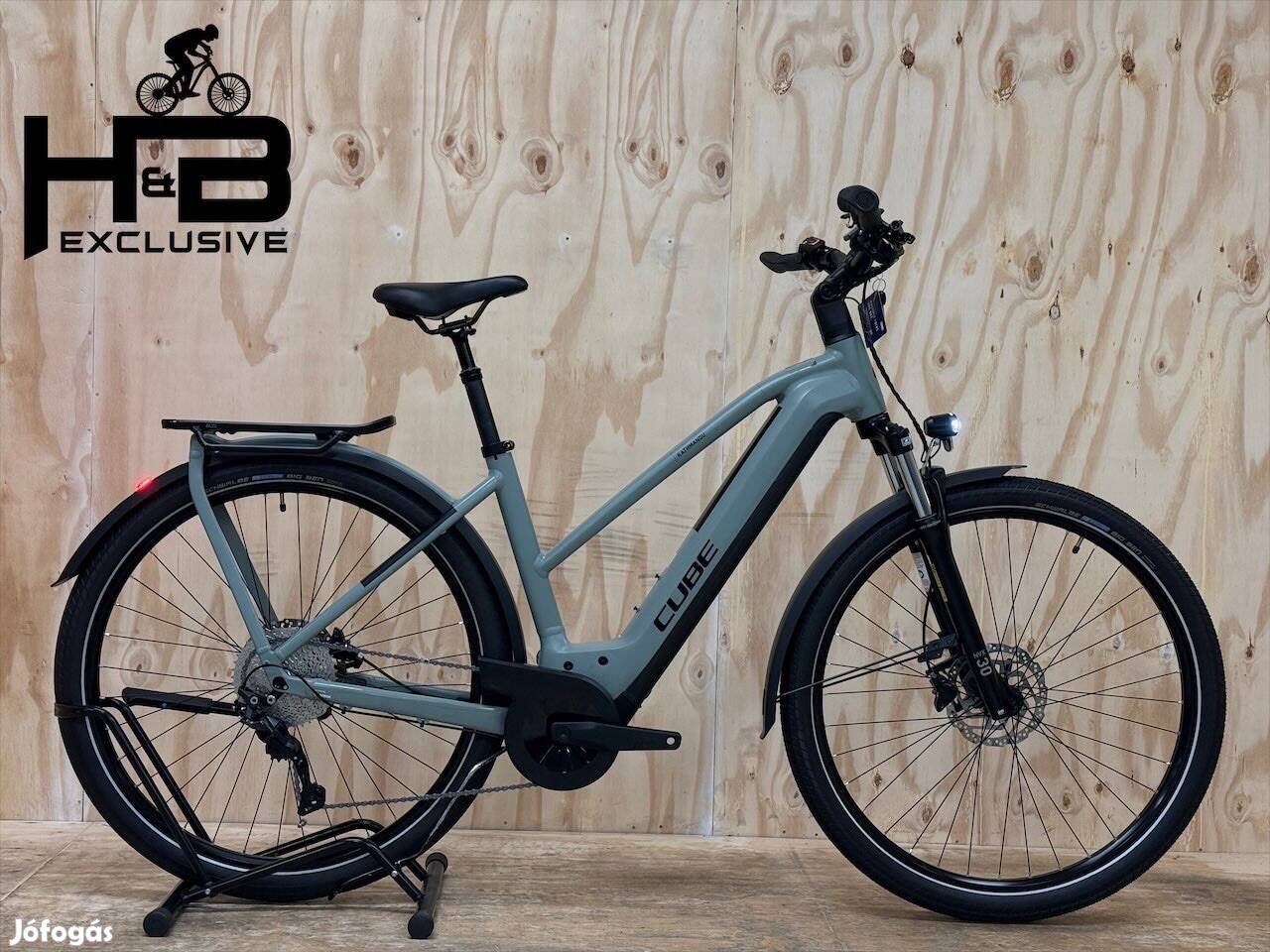 Cube Kathmandu Hybrid One 750 elektromos kerékpár Shimano Cues 2024