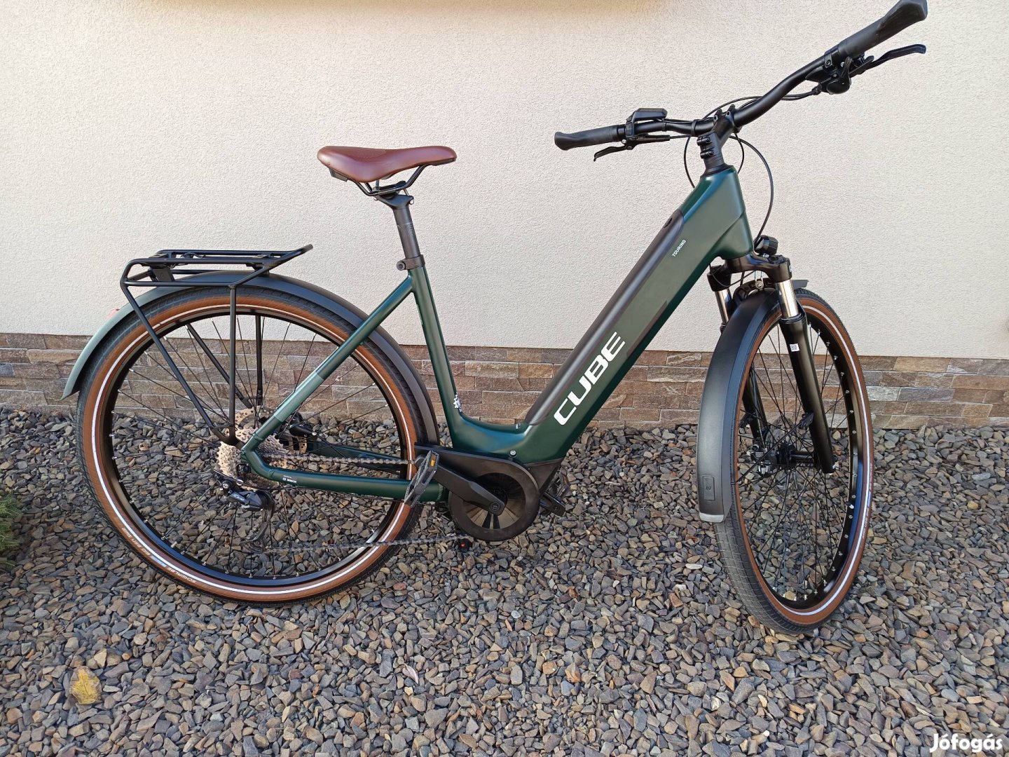 Cube One E-bike hibrid elektromos trekking kerékpár