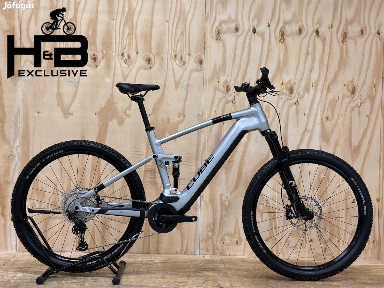 Cube Stereo Hybrid 120 Race 750 29 hüvelyk elektromos hegyi kerékpár