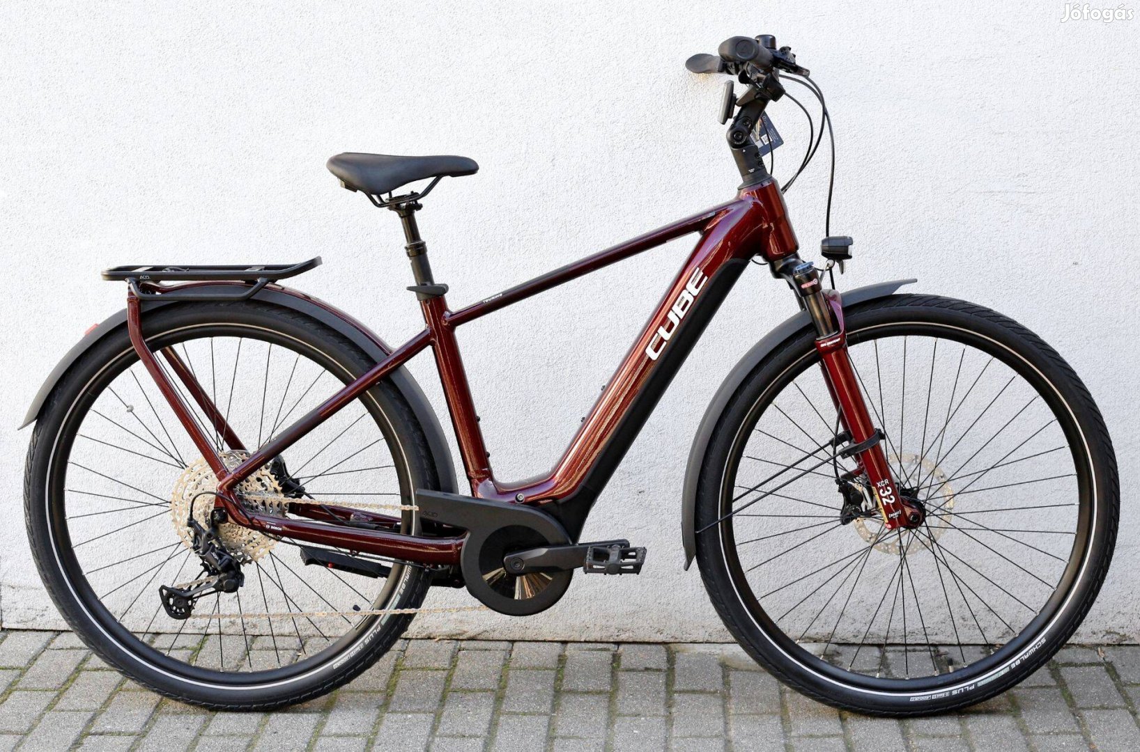 Cube Touring Hybrid EXC 625 28" újszerű ebike kerékpár (S)