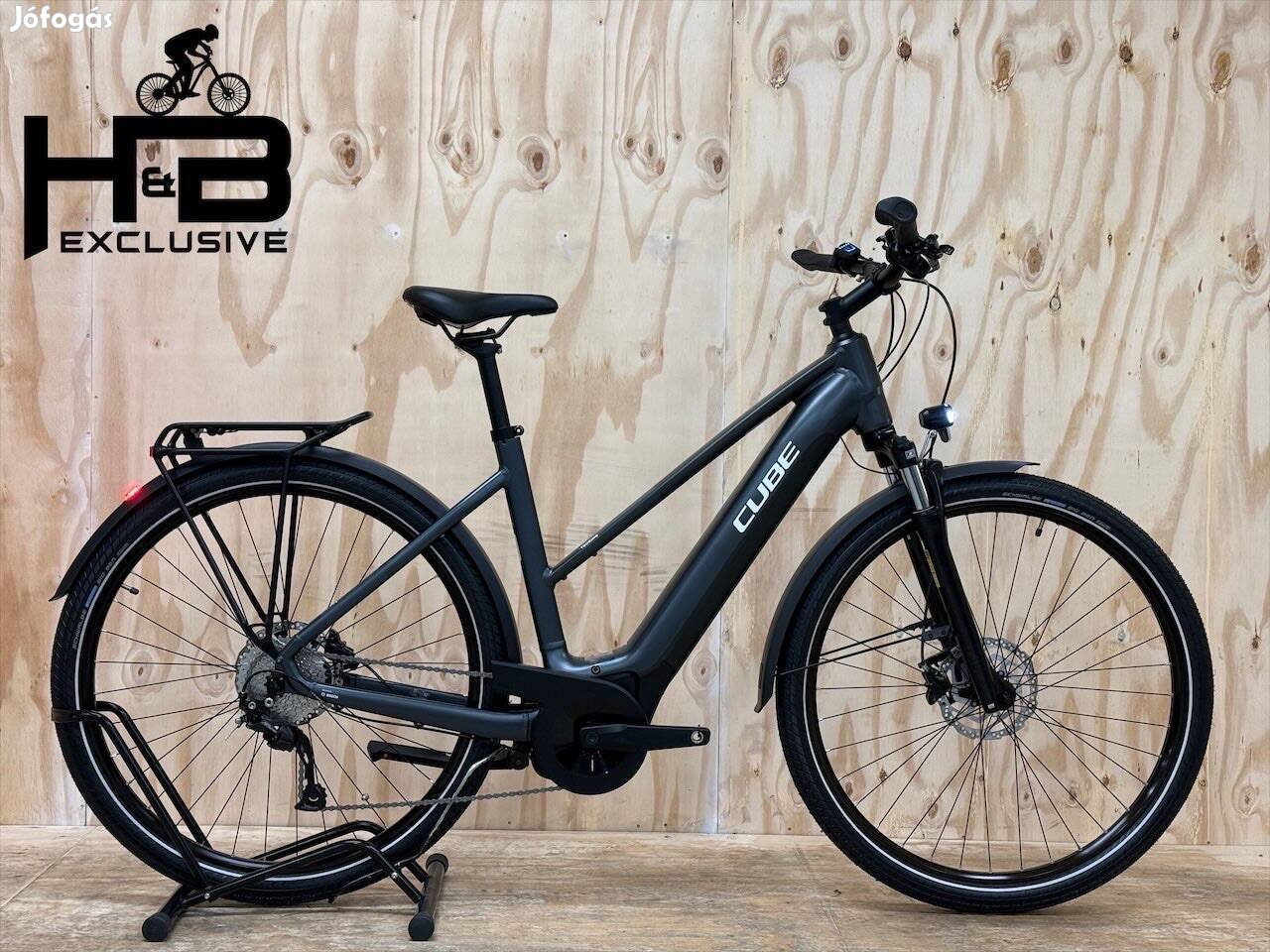 Cube Touring Hybrid One 500 elektromos kerékpár Shimano 2024