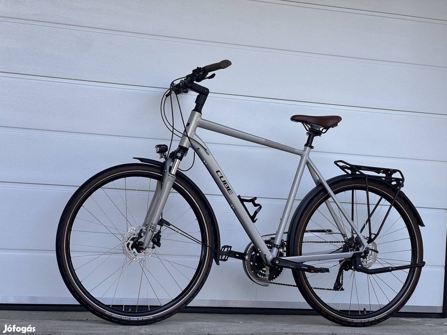 Cube Touring Pro 28 Újszerű Trekking Agydinamó nem Trek KTM Merida