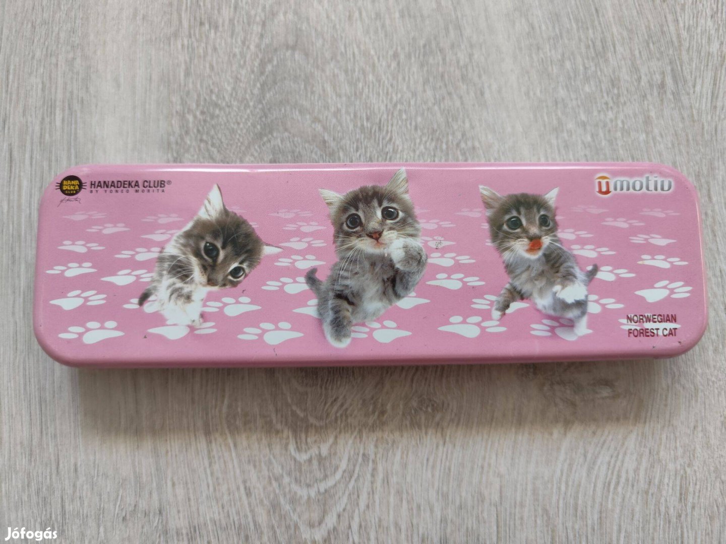 Cuki, hibátlan macska cica mintás fém tolltartó, doboz,