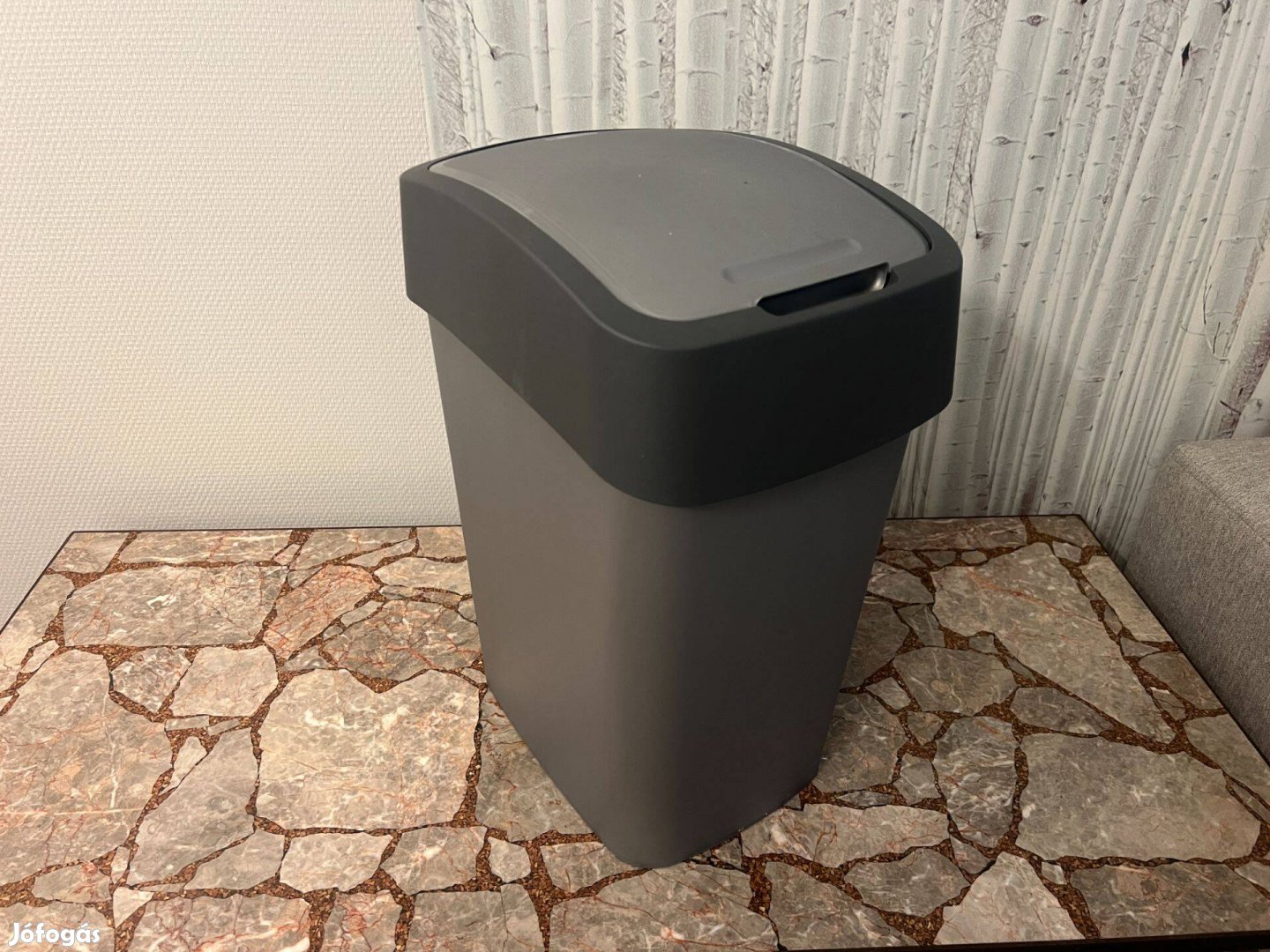 Curver Flip-bin 35 literes szemetes billenőfedeles